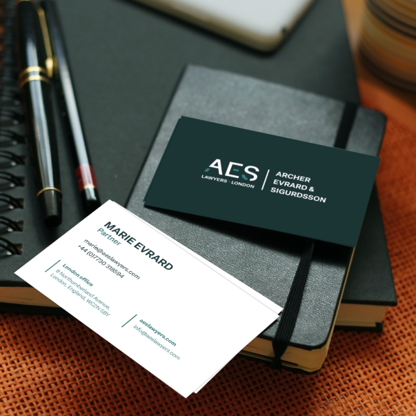 Supports de papeterie professionnels pour AES Lawyers : cartes, carnets, tampons
